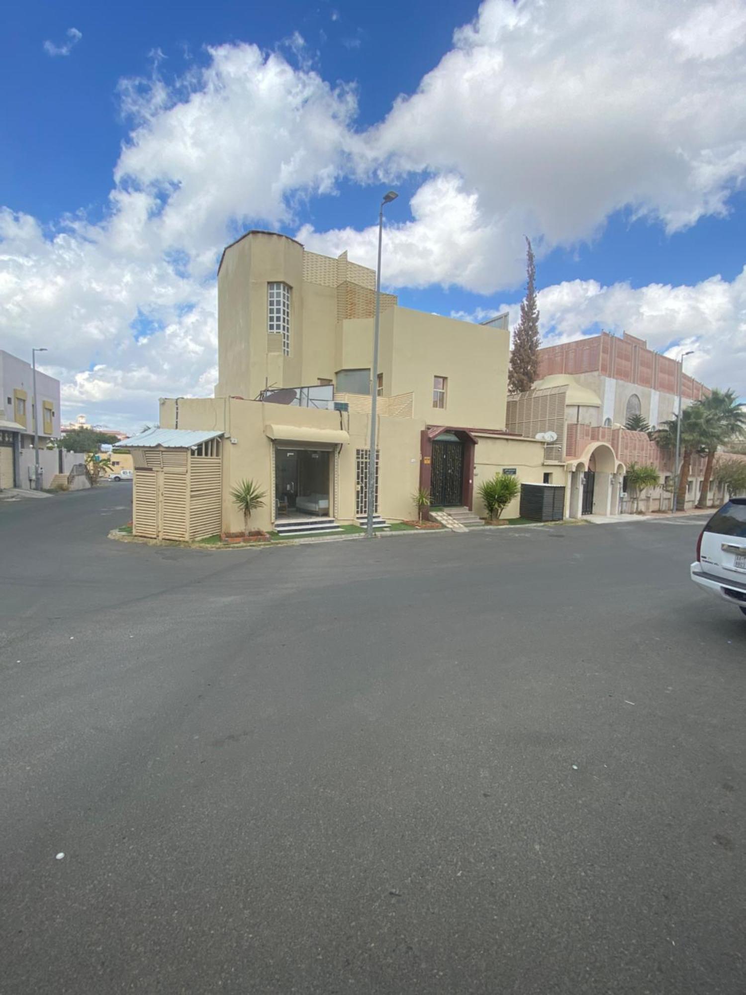 Al Dana Plaza Villas Ta'if Esterno foto