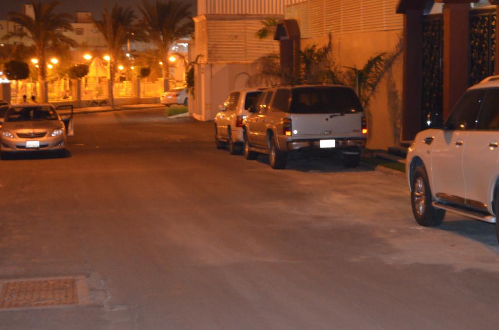 Al Dana Plaza Villas Ta'if Esterno foto